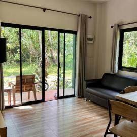 Hin Kong Garden 2br House