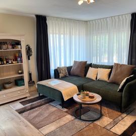 Ferienwohnung Stoll - modern, mit Ausblick & Grill, хотел в Идар-Оберщайн