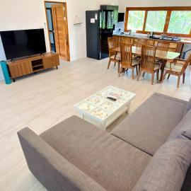 Woodland Hide Away