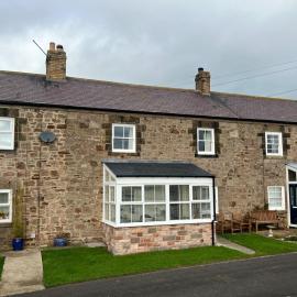 Cottage - Sleeps 5 - Parking & Wood burning stove