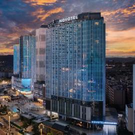 Novotel Living Yunnan Dianchi Times