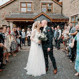 Red Hall Hotel: Bury şehrinde bir otel