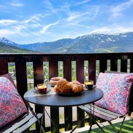 Studio for 4 people - Panoramic view - Parking, hotel di Barcelonnette