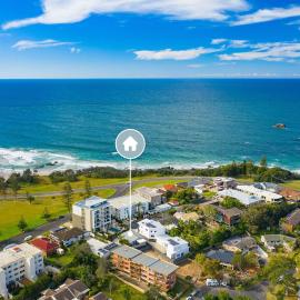 The Shack, 16 Windmill Street, Port Macquarie, hotel in Port Macquarie