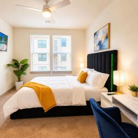 Elegant 2 Bedrooms 3 Beds with Resort Aminities, hotel a Katy