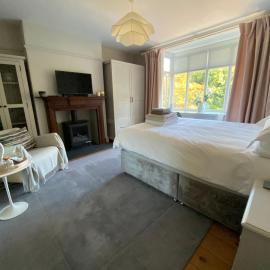 Comfy New Relyon King Size Bed-Exeter, near to M5