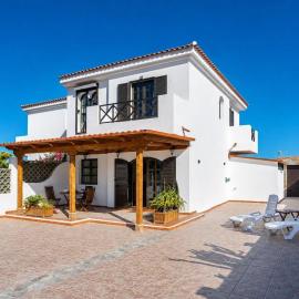 GuestReady - Duplex Turman Agaete Terrace, hotel in Agaete