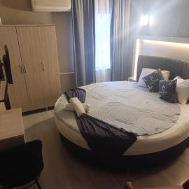 Çiçek Hotel