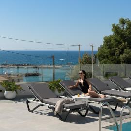 EmJo Villa, Heated Pool & Steps to the Beach, By ThinkVilla