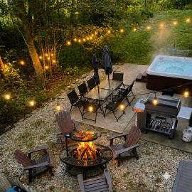 Poconos Chalet, Game Room, Hot Tub & Firepit