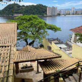 Pousada Cantinho de São Vicente โรงแรมในเซาวีเซนจิ