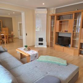 Ferienwohnung Weserbergland Haus Nr 25, hotel a Deensen