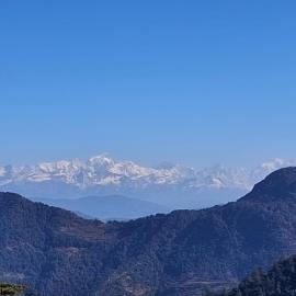 BNB Bharat - Premium 1 Bedroom with Mountain View Dhaunalti, hotel en Dhanaulti