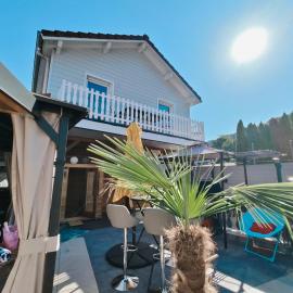 Chalet Poirie - Jacuzzi, Sauna et Terrasse de rêve