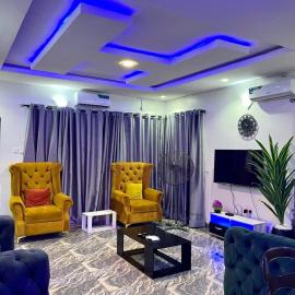 3 Bedroom apartment 5 mins to MMIA airport