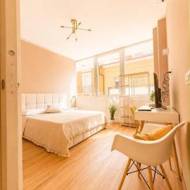 Ventidue Ventitre Central Rooms，泰爾莫利的飯店