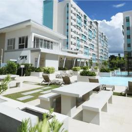 Modern 2-Bedroom Condo in the Heart of Dumaguete，杜馬格特的飯店