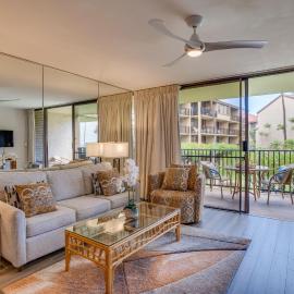 Papakea C203, hotel in Kahana