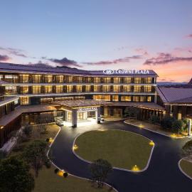 Crowne Plaza Quzhou, an IHG Hotel, отель в Цюйчжоу