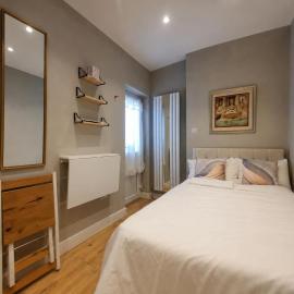 Cosy Studio flat Free parking, hotel a Colindale