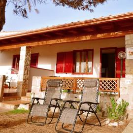 Sunset House Sardinia, hotel a Portoscuso
