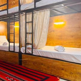 Riwaq Hostel, hotel a Masqat