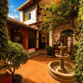 Hostal Riviera Sucre, hotell i Otavalo