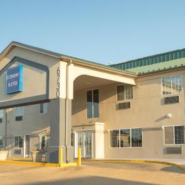 Economy Suites - Tulsa Airport, hotel u gradu Talsa
