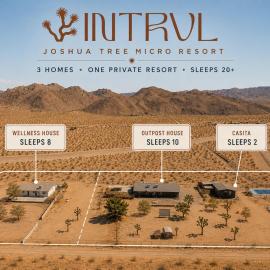 INTRVL Micro Resort - 3 Homes, Sleeps 20, Pool, Sauna & Pickleball