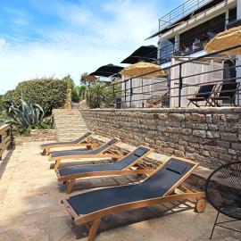 Les villas de La Plage, хотел в Неве
