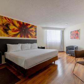 Hotel Valle de Mexico Toreo, khách sạn ở Mexico City