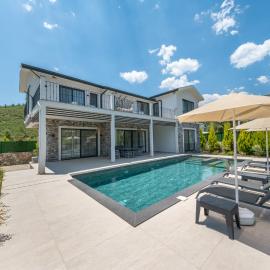 Misty Mountain Luxury Villa Fethiye, Yesiluzumlu by Sunworld Villas, hotel en Fethiye
