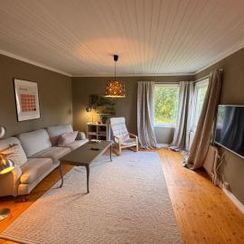 Spacious furnished villa in Ludvika, מלון בלודביקה