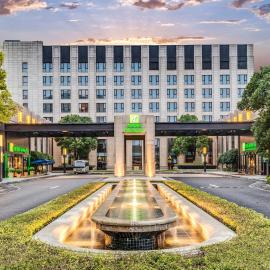 Holiday Inn Shanghai Hongqiao by IHG, hotel Sanghajban