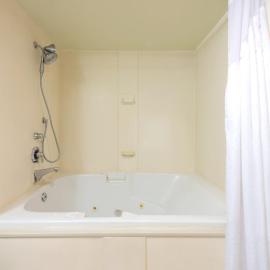 Holiday Inn Express Philadelphia NE-Bensalem by IHG, hotel v destinácii Bensalem