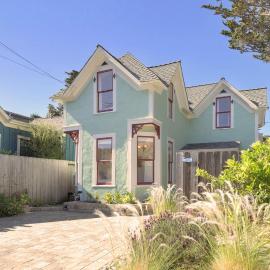 3943 Rad Beach House
