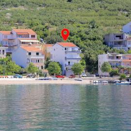 Apartments by the sea Igrane, Makarska - 2679