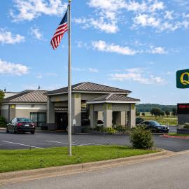Quality Inn & Suites Moline Airport, Hotel in Moline