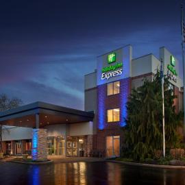 Holiday Inn Express - Akron NW - Fairlawn by IHG, מלון באקרון