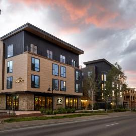 Hotel Indigo - Silverthorne by IHG, отель в городе Силверторн