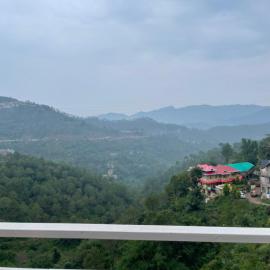 Tranquil Trails, hotel in Barog