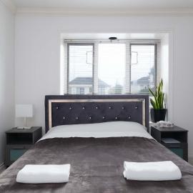 Private Room with Washroom in Central Vancouver