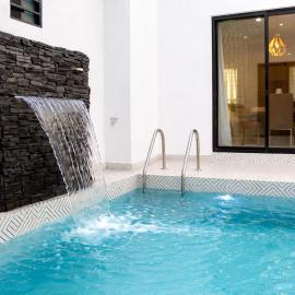 Suite de lujo - Alberca privada - 5 minutos USA - EMPORIO DIAMANTE, khách sạn ở Piedras Negras