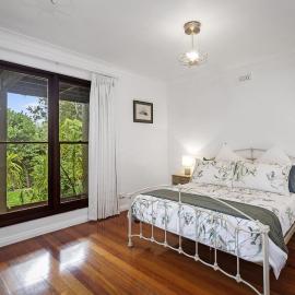 Gunyha - Ocean Views, Walk to Beach, Free WiFi, Pet Friendly, Open Fire, Visiting Koalas and Other Wildlife.