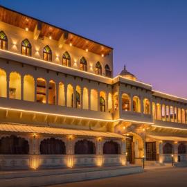 The Shahi Palace Mandawa A Heritage Boutique Haveli Hotel, hotel v mestu Mandāwa
