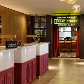 DoubleTree by Hilton Bath, hotell i Bath