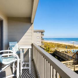 Oceanfront 1BR • Updated Balcony • Cherry Grove • Sea Cabin 206-A
