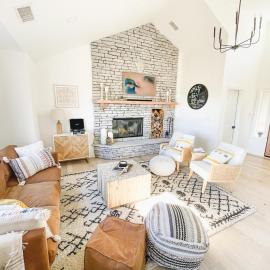 NEW & Luxurious House, hot tub & amazing views, hotel em Lake Arrowhead