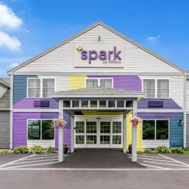Spark By Hilton Freeport、フリーポートのホテル