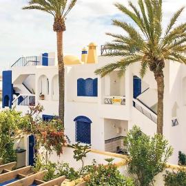 Holiday home in Roquetas de Mar by the sea